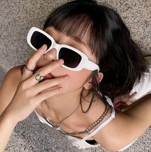 Trendy Sunglasses with a Modern Design, Perfect for Parties and Weddings â€“ In Wh
