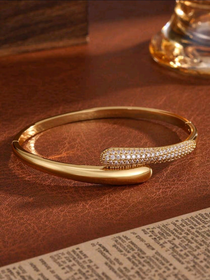 Minimalist Crystal Open Cuff Bracelet for Women – 18K Gold & Silver Plated